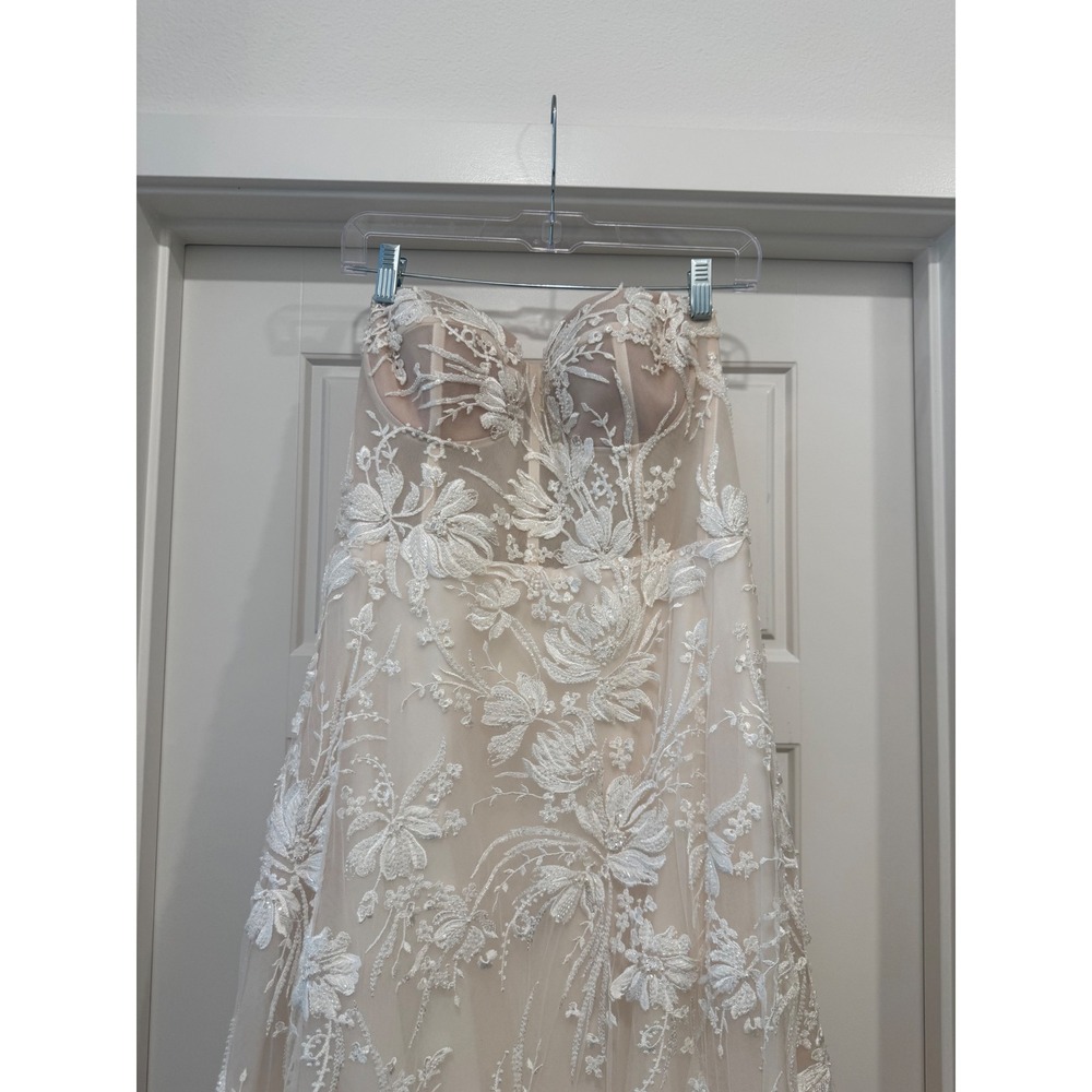Alena Leena Peony Wedding Dress Ivory Lace A-Line Corset Detachable Sleeves 12 - Picture 3 of 12